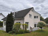Ansicht Rückseite - 7 Zimmer Einfamilienhaus zum Kaufen in Herborn