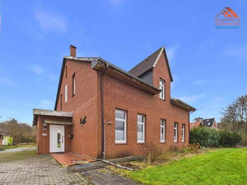 Außenansicht 1 - Vielseitiges Raumwunder mit großem Garten in Geestland-Drangstedt