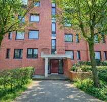 NUR 2,4 % Provision !!! Wohntraum in herrlicher Ruhe - Ahrensburg