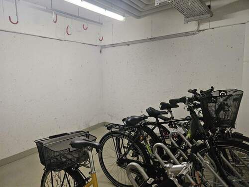 Gemeinschafts- Fahrradraum - 
