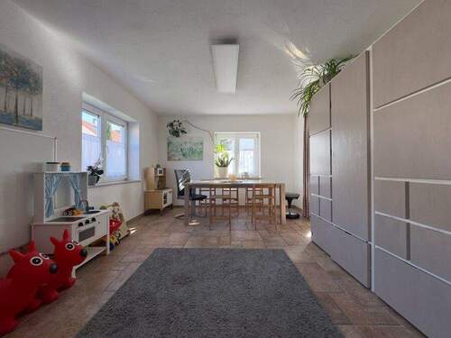 EG Wohn-und Essbereich - 5 Zimmer Doppelhaushälfte in Gingen an der Fils