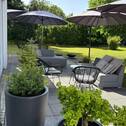 Garten mit Sitzgelegenheit.JPG - 5 Zimmer Einfamilienhaus zum Kaufen in Pleinfeld