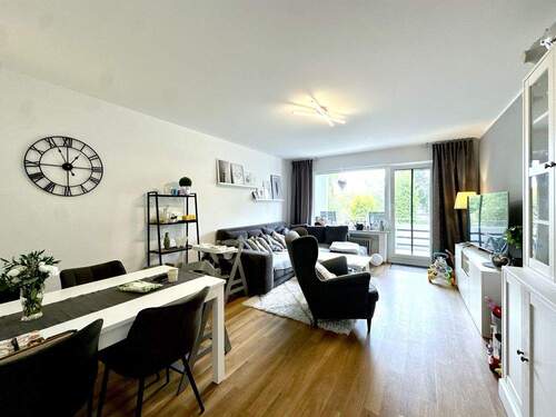 Wohnzimmer - 3 Zimmer Etagenwohnung zur Miete in Bielefeld / Heepen