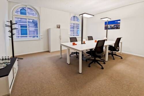 Signature_Hamburg, Jungfernstieg_Germany_Centre 56 - Buchen Sie einen reservierten Coworking-Arbeitsplatz oder Hot Desk in Signature Jungfernstieg