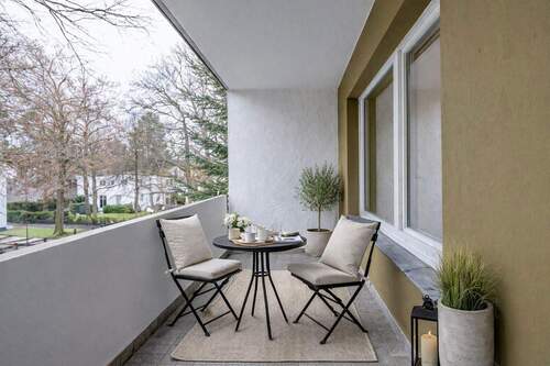 Sonniger Balkon (Visu) - Etagenwohnung mit 92,00 m&sup2; in Berlin zum Kaufen