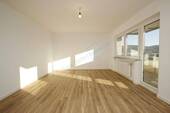 WOHNZIMMER - 3 Zimmer Etagenwohnung zur Miete in Seeheim-Jugenheim
