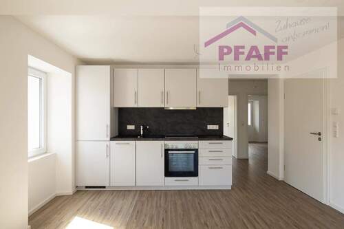 Küche - Zuhause ankommen im Herzen von Tengen! Barrierefreie 2,5 Zimmer-Neubauwohnung mit Altbau-Charme
