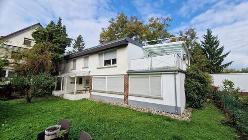 Modernes Einfamilienhaus - 