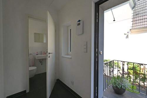 2 Gäste-WC - 8 Zimmer Einfamilienhaus zum Kaufen in Ratingen