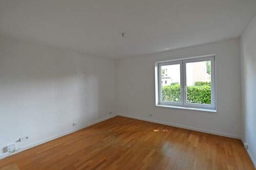 4 Zimmer - Einfamilienhaus mit 208,00 m² in Ratingen zum Kaufen