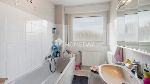 1. OG Badezimmer 1 - 