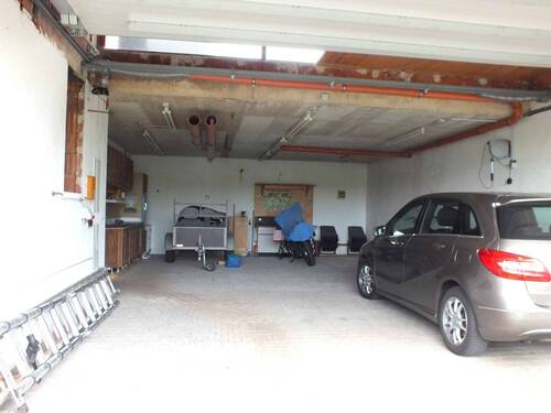 Garage - 