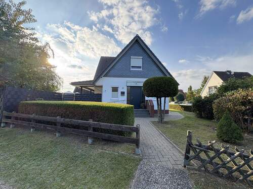 Außenansicht West - 5 Zimmer Einfamilienhaus zum Kaufen in Sittensen