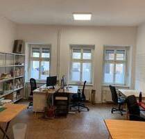 Heller 30 qm Büroraum in Kreuzberg - All-In 900€ inkl. Küche & Co. - Berlin