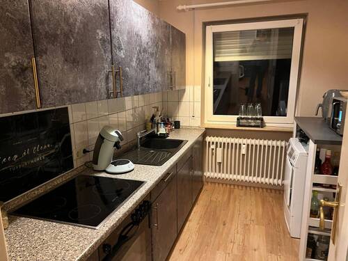 Küche - 2 Zimmer Etagenwohnung zum Kaufen in Bad Reichenhall