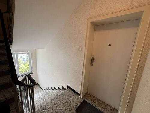 Treppenhaus - 3 Zimmer Etagenwohnung in BI-Sennestadt