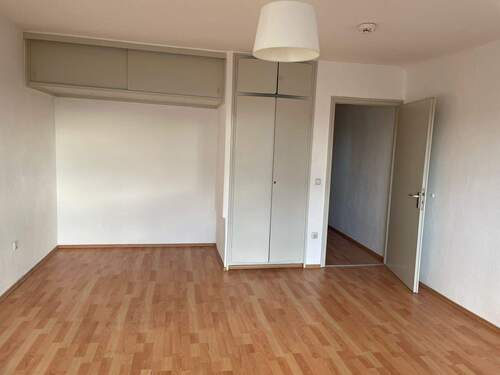 Wohnen/Schlafen - 1 Zimmer Etagenwohnung zur Miete in Nürnberg