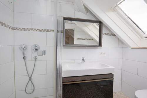 Badezimmer DG - 