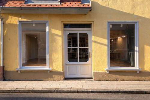 Eingangsbereich - Repräsentativer Laden im Ohm-Geburtshaus - Gefragte Bestlage am Uni-Campus & kubic