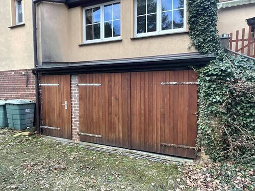 Garage unter dem Haus - 8 Zimmer Mehrfamilienhaus, Wohnhaus in Döbern