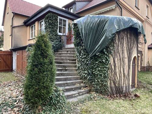 Aufgang zur Terrassen-“Baustelle“ - 