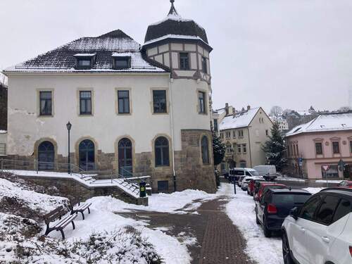 Seitenansicht - 1 Zimmer Mehrfamilienhaus, Wohnhaus in Reichenbach im Vogtland