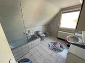 Blick in das Badezimmer - 