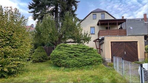 Rückansicht mit Garten - 6 Zimmer Mehrfamilienhaus, Wohnhaus in Niedercunnersdorf