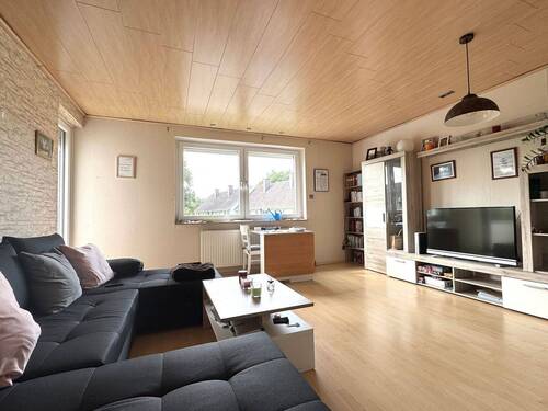 Wohnzimmer - Etagenwohnung mit 65,00 m² in Wunstorf zum Kaufen