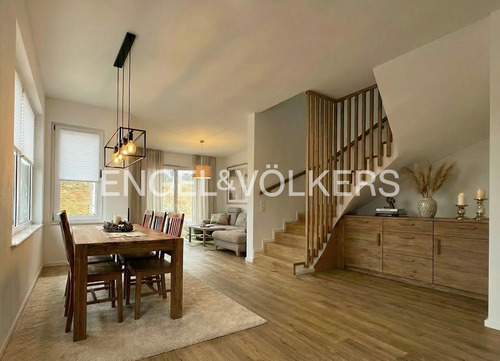 Bild 1 - Großzügige Neubau Doppelhaushälfte mit Dachterrasse und privatem Garten - ganz nach Ihren Wünschen!