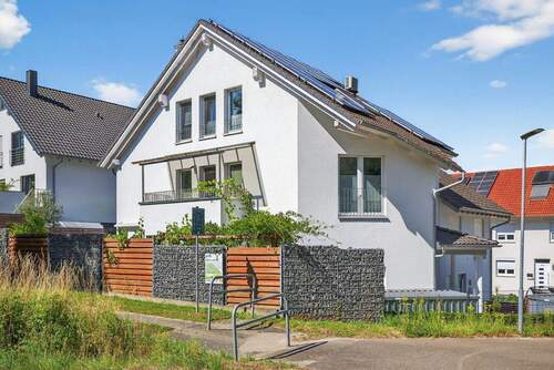 Bild 1 - großzügige Doppelhaushälfte für Ihren Wohntraum