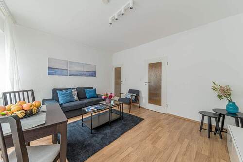 Wohnen - 2 Zimmer Etagenwohnung in Frankfurt am Main