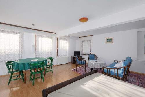 Wohnen / Schlafen / Essen 2. OG - 