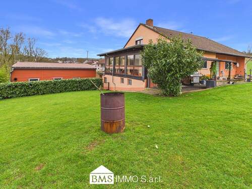 Bild 3 - 7 Zimmer Einfamilienhaus in Sefferweich