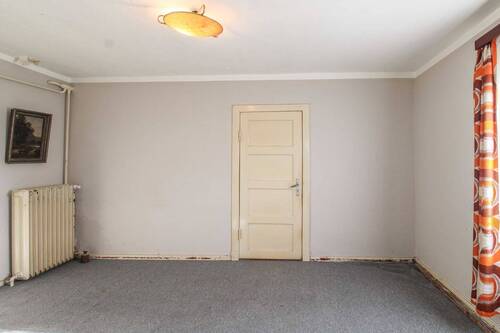 Zimmer 1 - 