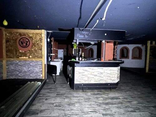 Tresen 2 mit Tanzfläche - Einfamilienhaus in Sulzbach-Rosenberg