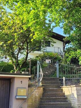 Bild 1 - Einfamilienhaus in zentraler Lage