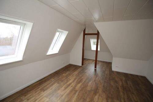 Schlafzimmer (2) - 2 Zimmer Etagenwohnung in Winsen (Luhe)