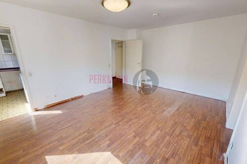 Wohnraum - 1 Zimmer Etagenwohnung zum Kaufen in München