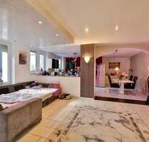 Versteckte Perle! Neuwertige und TOP-ausgestattete 3-Zimmer-Wohnung in zentrumsnaher Lage! - Pforzheim Südweststadt