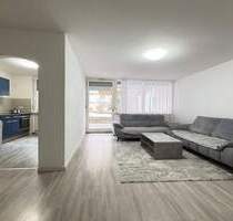 Zentrale, vermietete 3 Zi. Wohnung mit TG & Außenstellplatz sowie Terrasse im Herzen von Augsburg