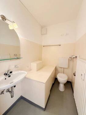 WC-Einheit 1 - 