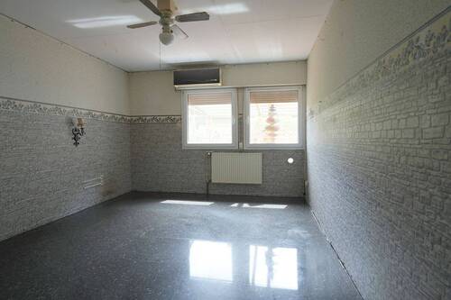 Erdgeschosszimmer Vorderhaus - 