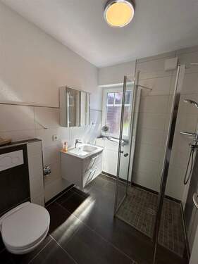 Badezimmer - 3 Zimmer Etagenwohnung in Dornum