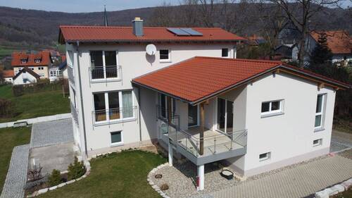 Außenansicht - 7 Zimmer Einfamilienhaus zum Kaufen in Lohndorf