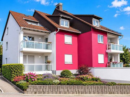 Hausansicht - Attraktive-2ZKBB Wohnung in Waldems-Steinfischbach