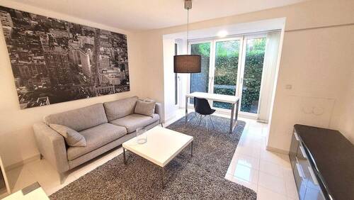 Wohnraum - All- Inclusive - Miete Möblierte modernisierte alsternahe 2 Zimmerwohnung