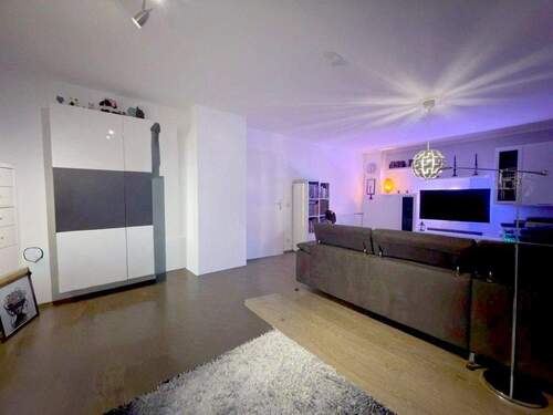 Wohnzimmer - 3 Zimmer Etagenwohnung in Oberhausen