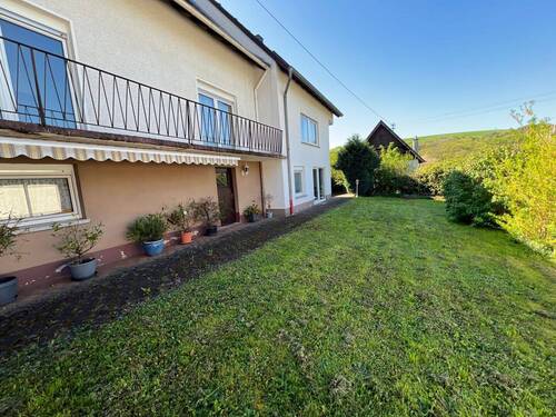 Balkon EG mit Gartenansicht - 