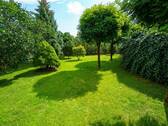 Spaziergang im eigenen Park - 